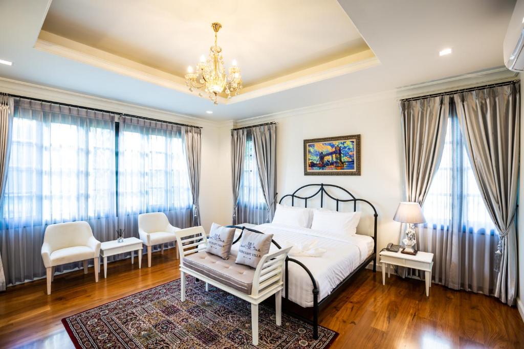 Merchant Villa