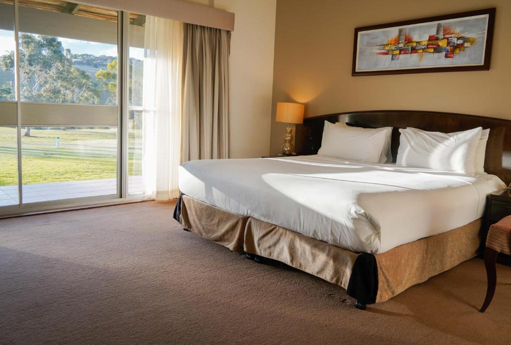 Breakfree Wirrina Cove (ex. New Terry Hotel and Golf Resort)