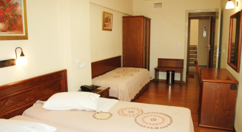 Omiros Hotel