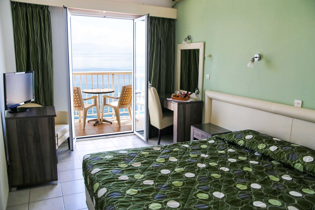 Oasis Hotel