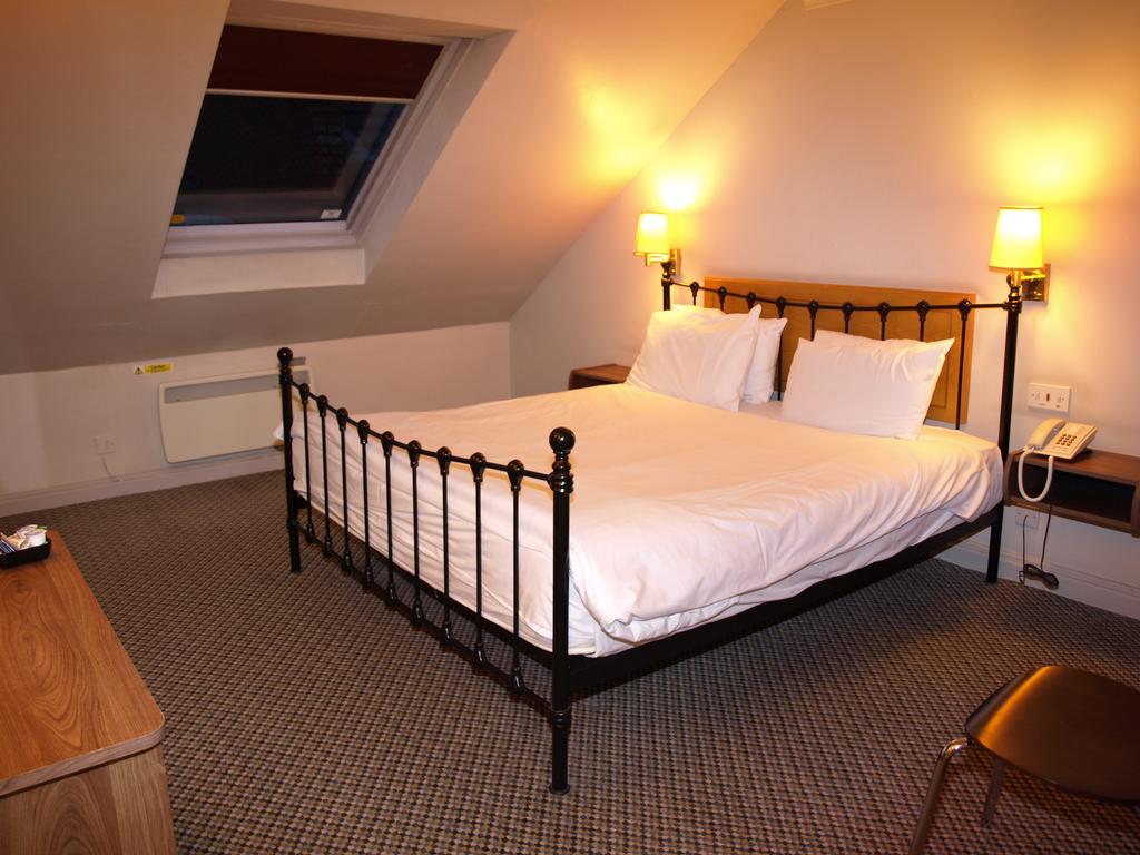 247Hotel.com