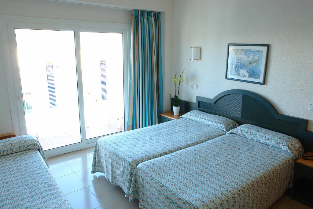 Invisa Hotel Es Pla - Adults Only