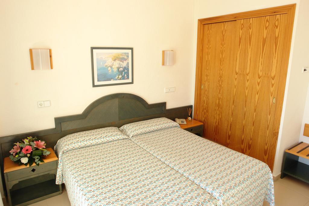 Invisa Hotel Es Pla - Adults Only