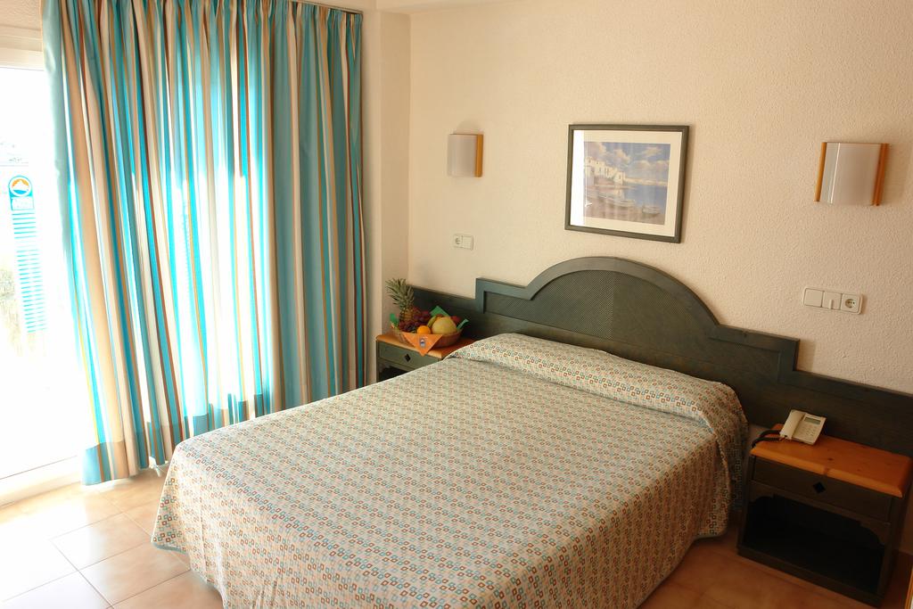 Invisa Hotel Es Pla - Adults Only
