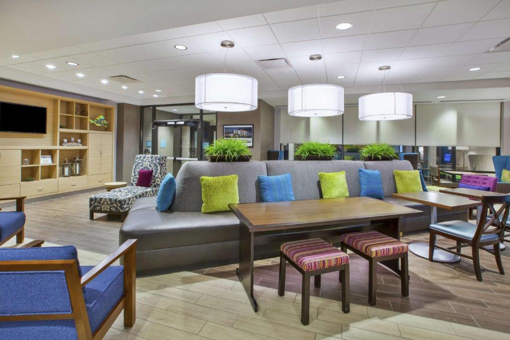 Home2 Suites by Hilton Pittsburgh Area Beaver Valley