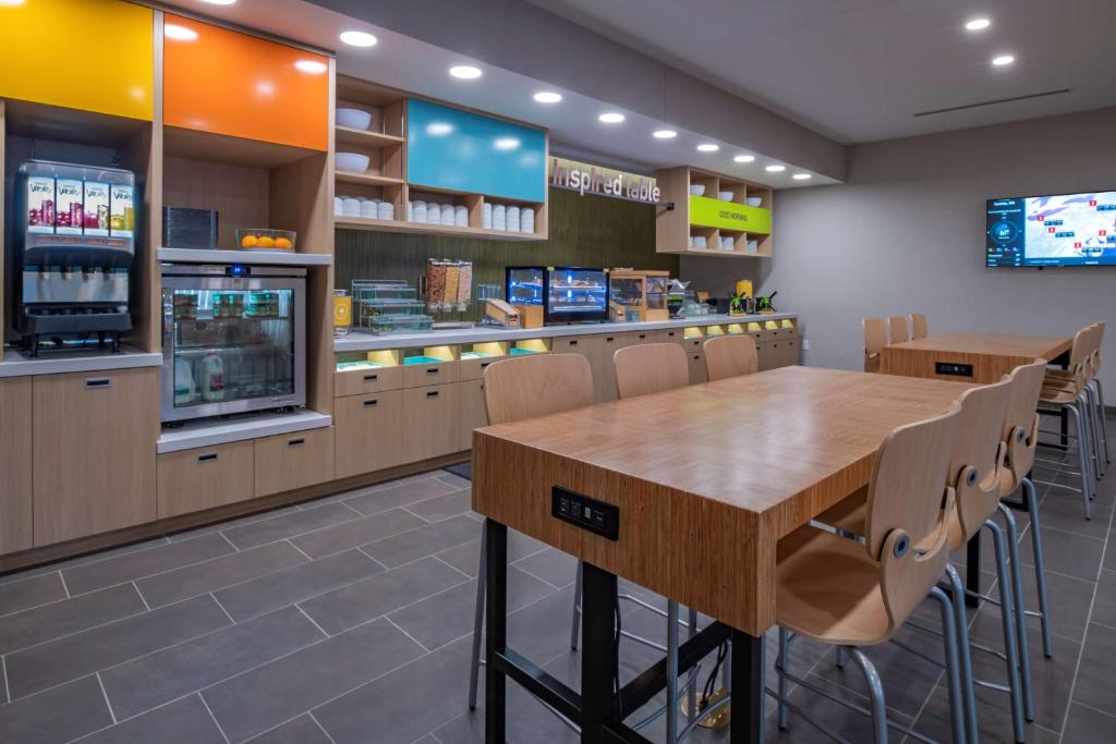 Home2 Suites by Hilton Omaha I-80 at 72nd Street