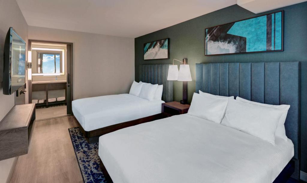 Embassy Suites by Hilton Virginia Beach Oceanfront Resort