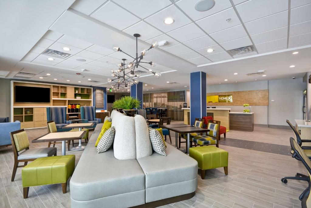 Home2 Suites by Hilton Jackson, MI