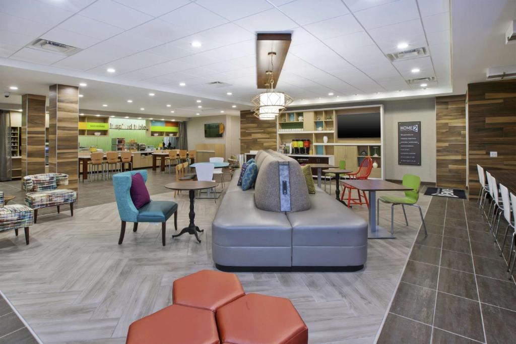 Home2 Suites by Hilton West Bloomfield Detroit