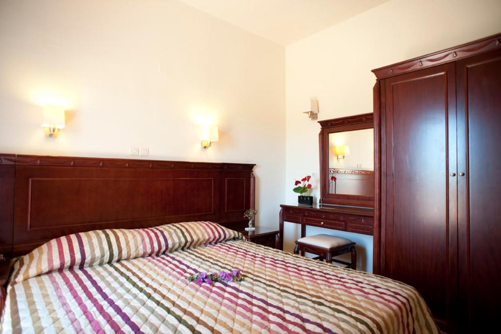 Lito Beach hotel