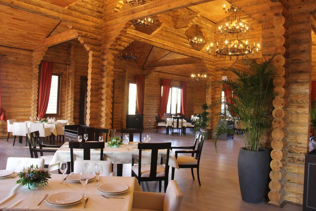 Khazar Inji Hotel