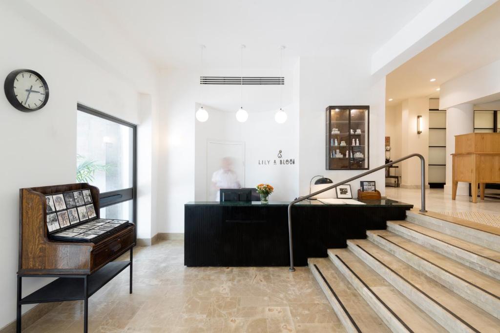 Lily & Bloom Boutique Hotel