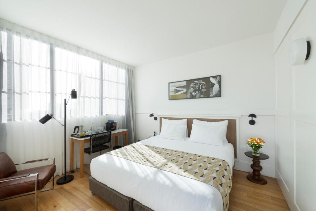 Lily & Bloom Boutique Hotel