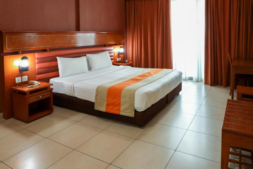 West Zone Pearl Hotel Apartment