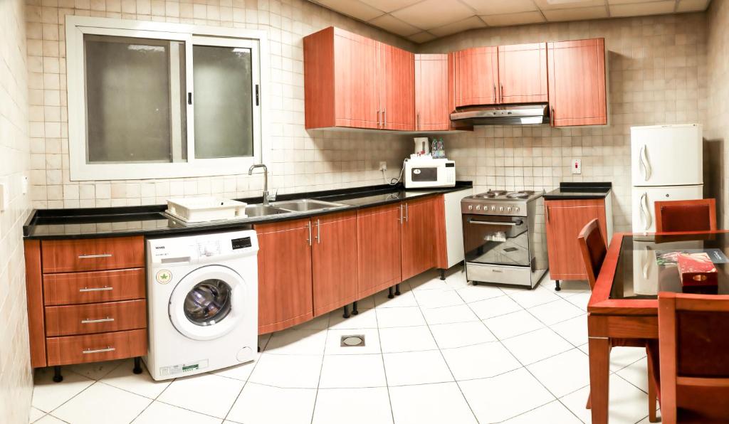 West Zone Pearl Hotel Apartment