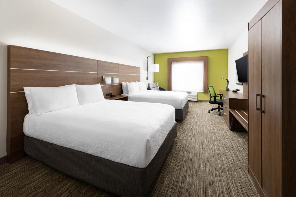 Holiday Inn Express & Suites Oakhurst-Yosemite Park Area