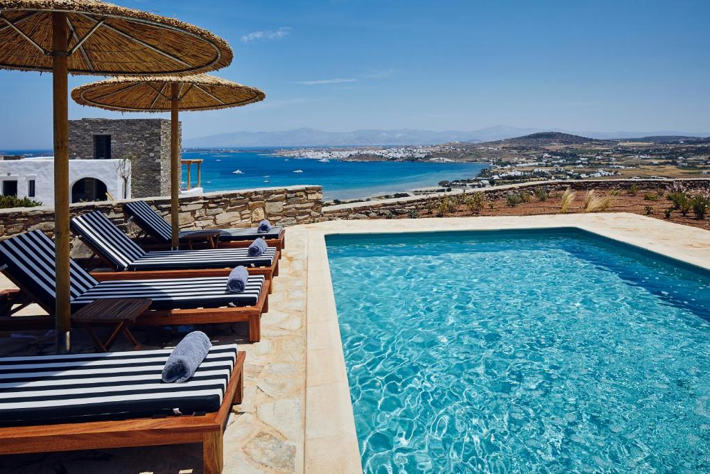 Acron Villas Paros