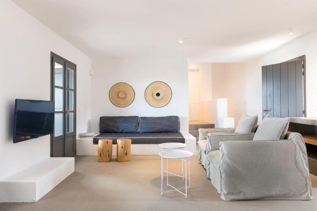 Acron Villas Paros