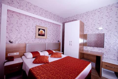 Aleria Belport Beach Hotel