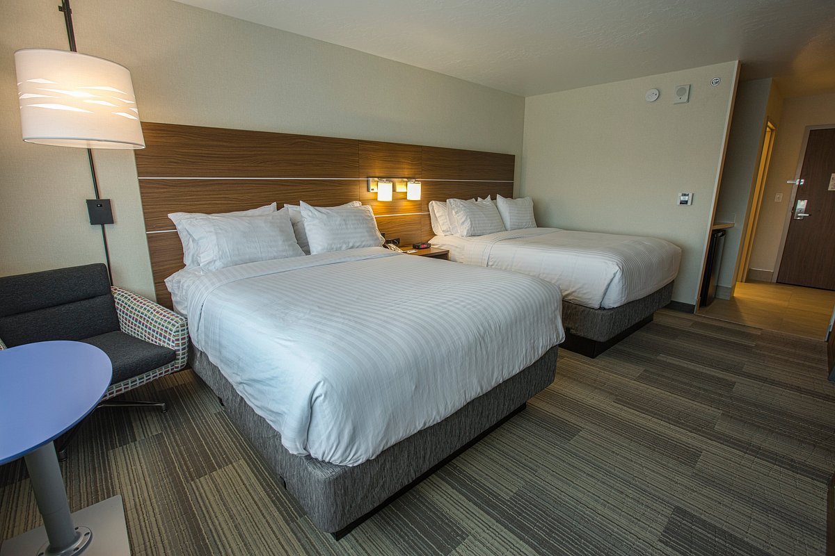 Holiday Inn Express and Suites Boise Airport