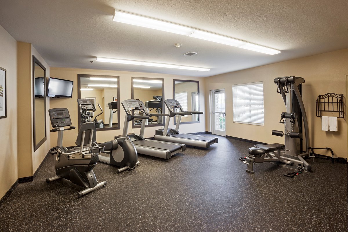 CANDLEWOOD SUITES MEMPHIS EAST