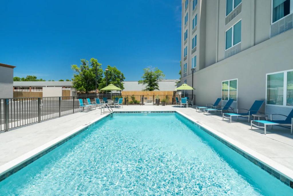La Quinta Inn Suites By Wyndham Mobile