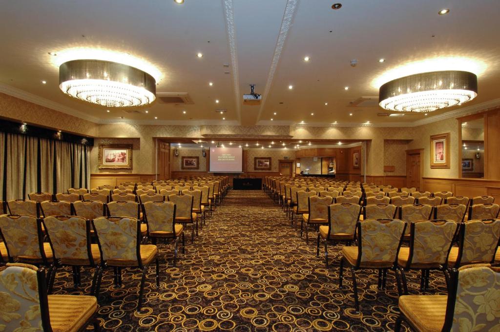 Warrington, Sure Hotel Collection by Best Western