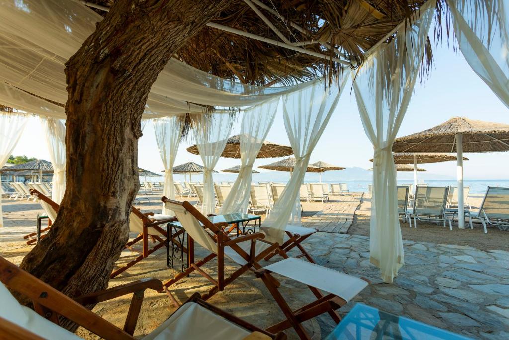 Isis Charm Beach Hotel