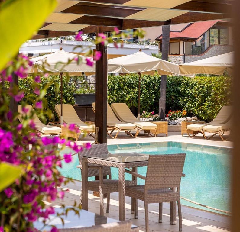 Rumi Hotels & Spa