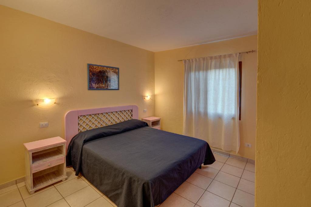 Baia De Bahas Apartments & Resort