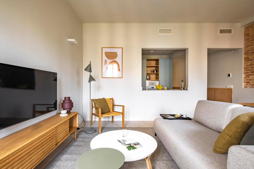 Aspasios Garden Apartments