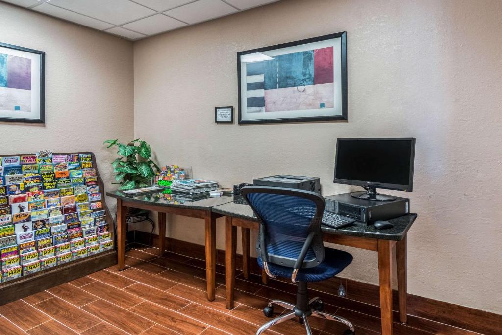 Comfort Inn & Suites Panama City Mall