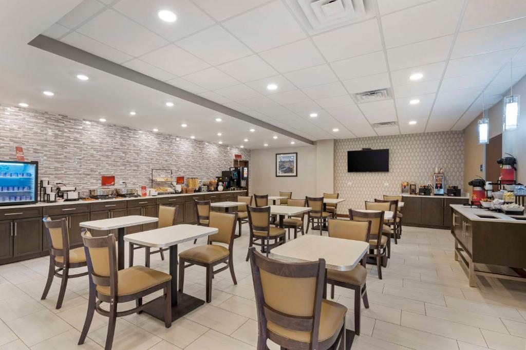Best Western Plus South Holland/Chicago Southland