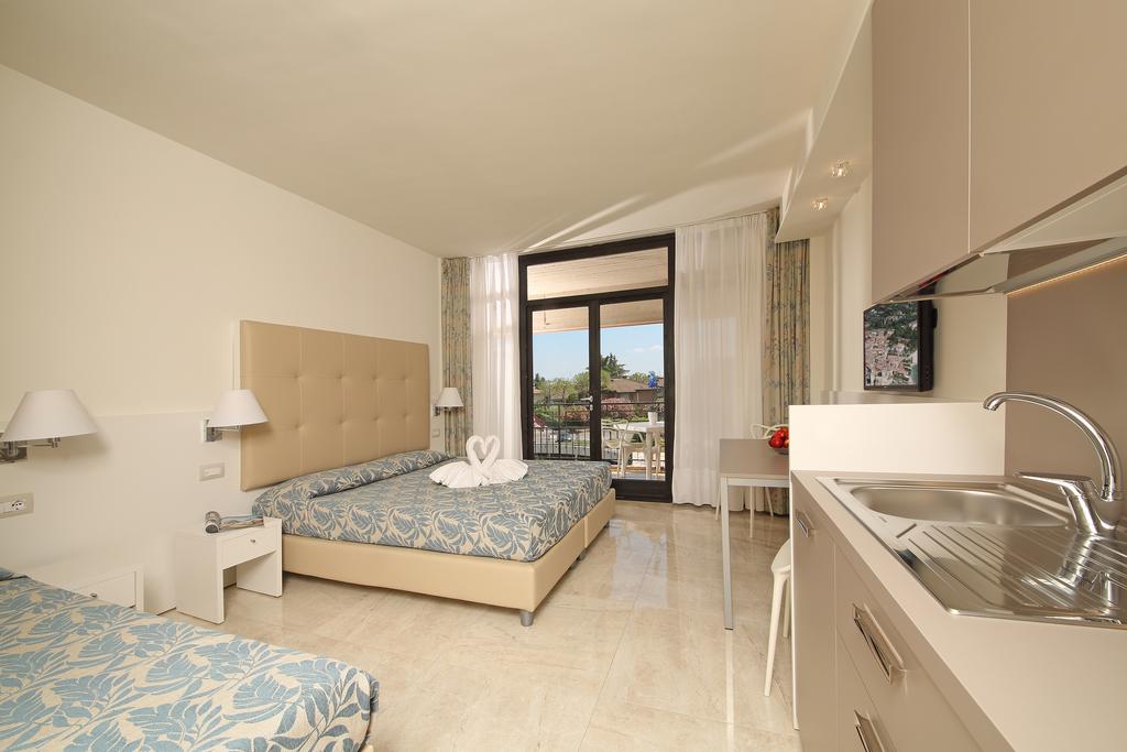 Residence Holiday