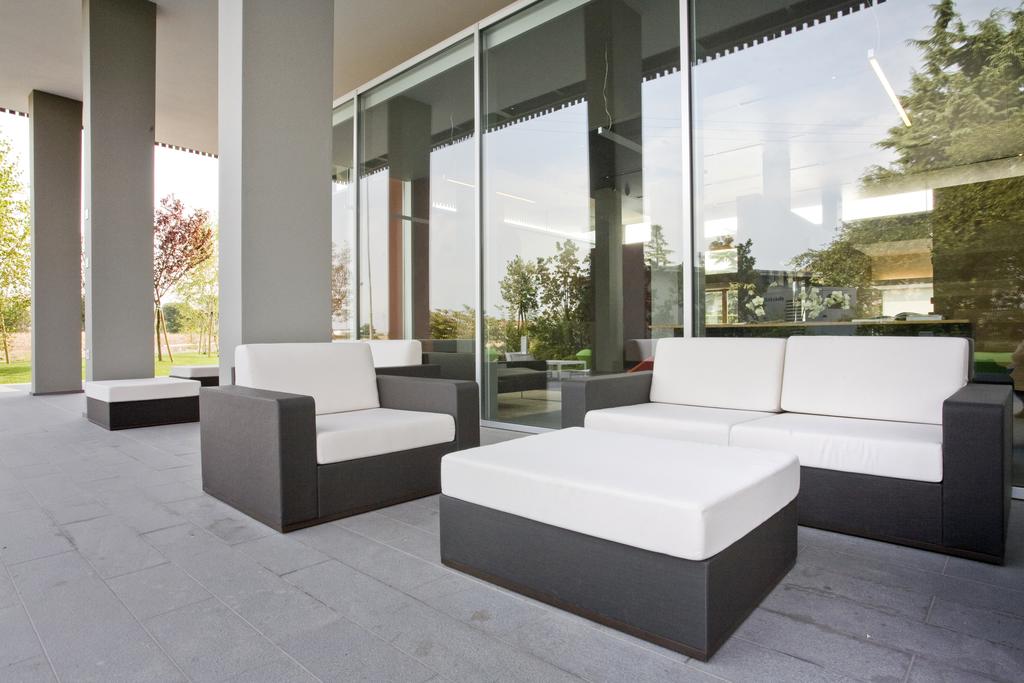 Mod 05 living hotel