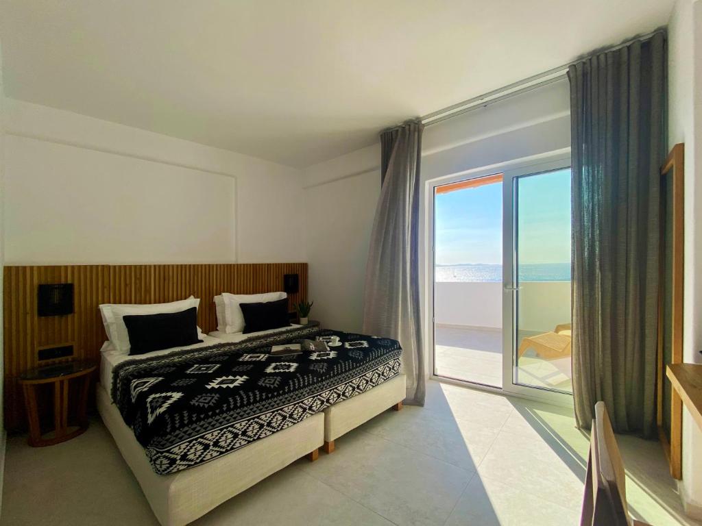 Calistus Mykonos