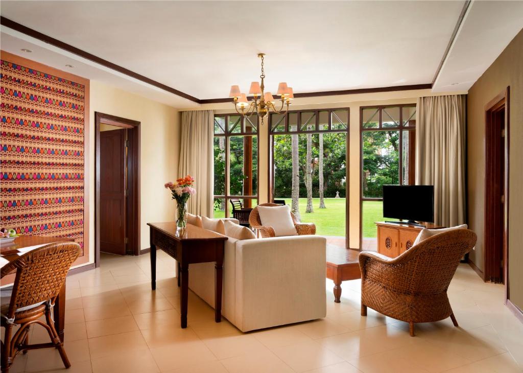 Mangsit Suites by Holiday Resort Lombok