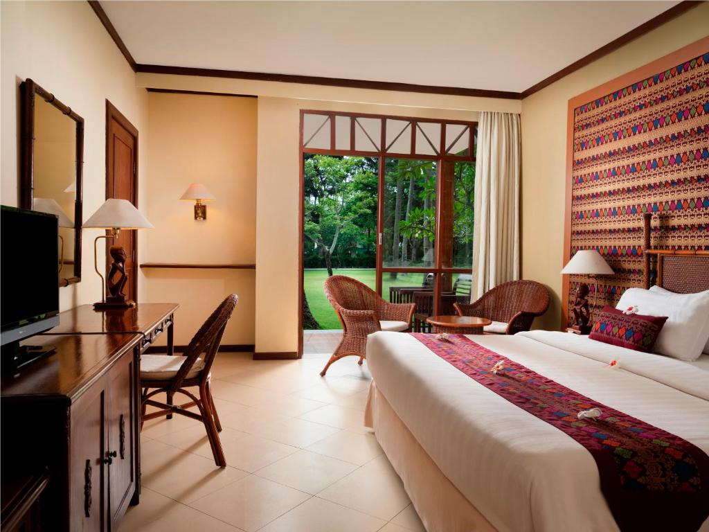 Mangsit Suites by Holiday Resort Lombok