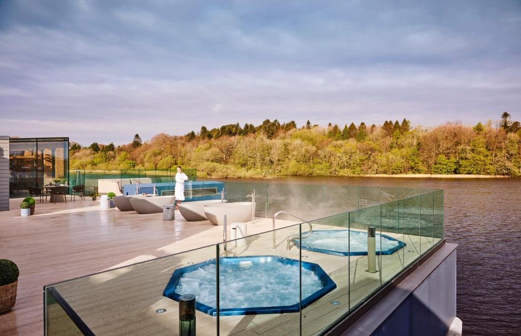 Ice House Hotel