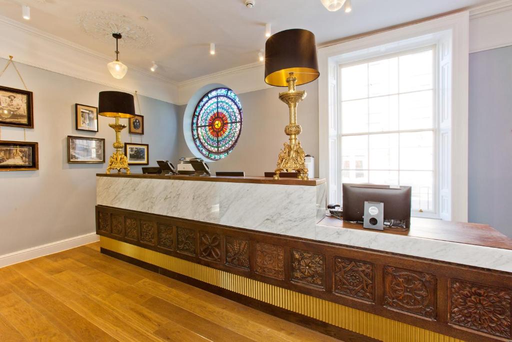 Keavan's Port Hotel