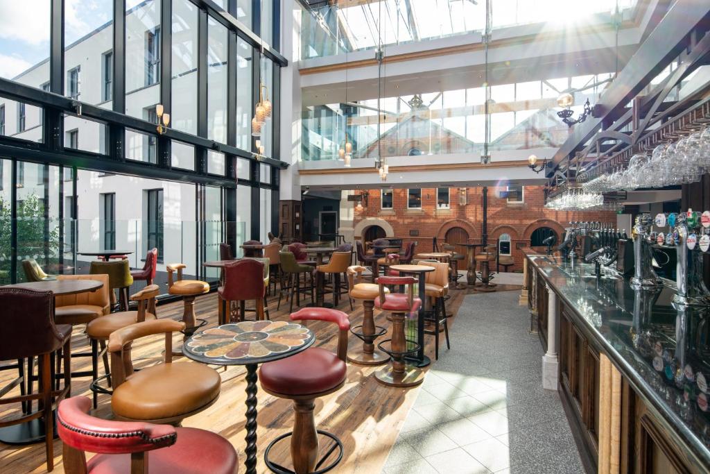 Keavan's Port Hotel