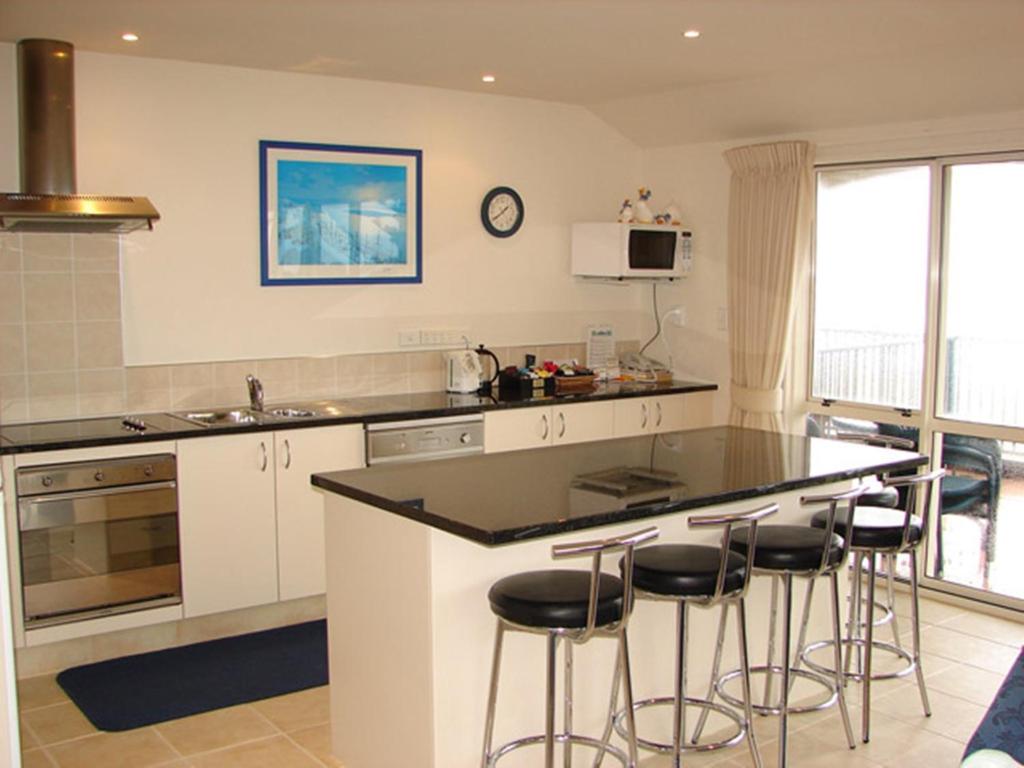 The Pavilions Beachfront Apartments