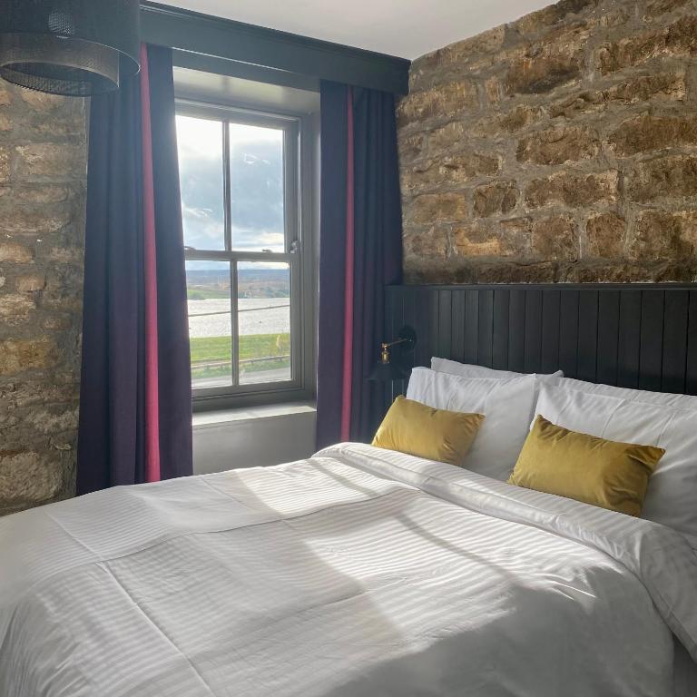 The Jack and Jill Coaching Inn