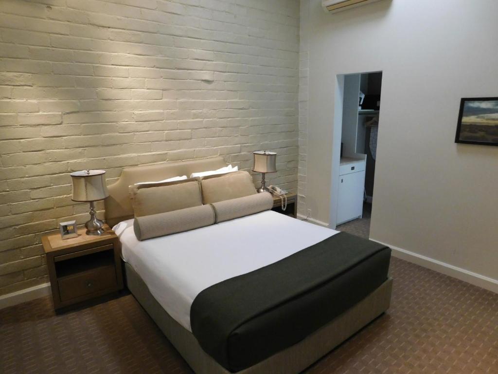 The Brentwood Inn