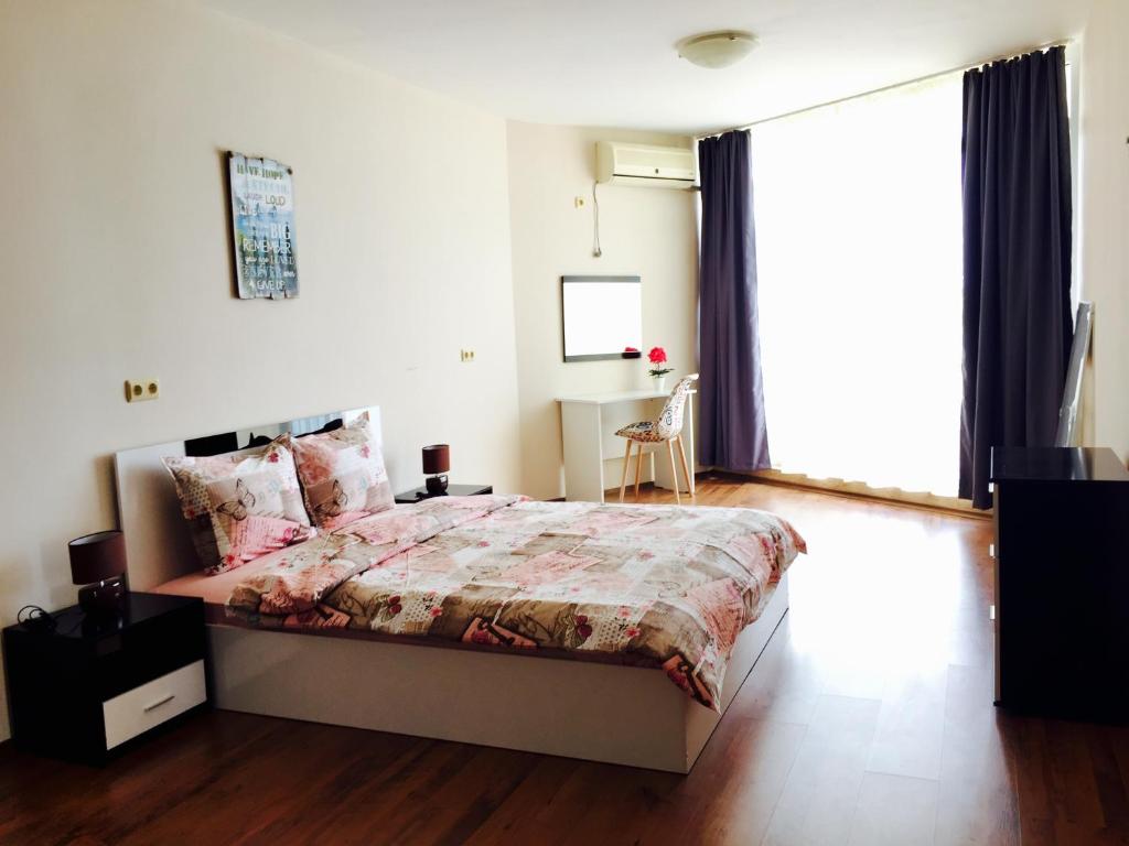 Aheloy Palace Apartments