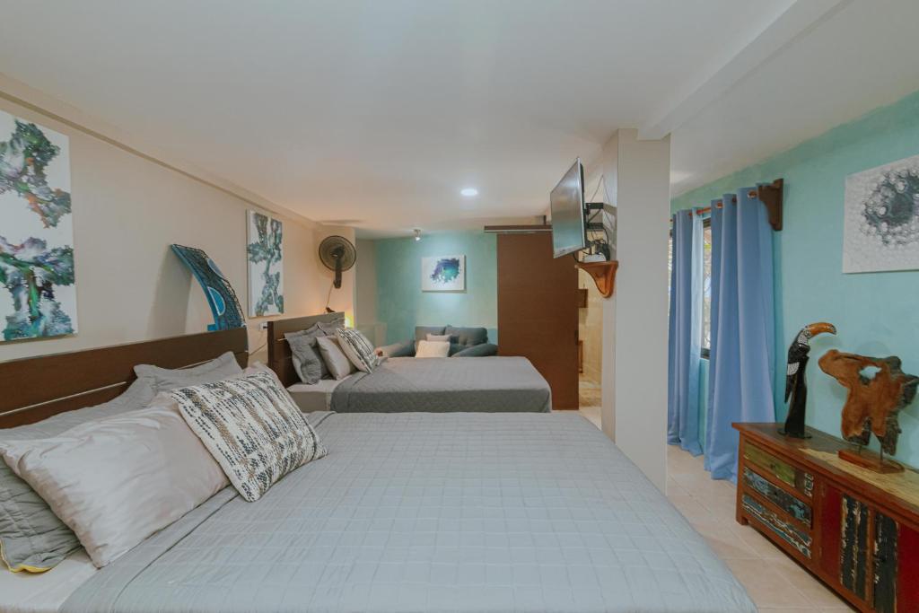 Oasis Adult Retreat