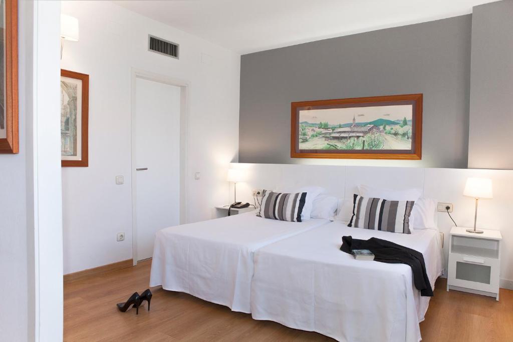 Aparthotel Atenea