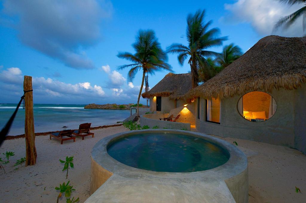 The Maya Residence