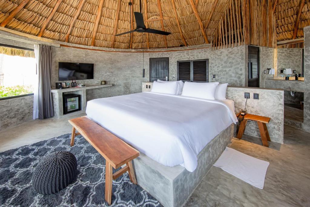The Maya Residence