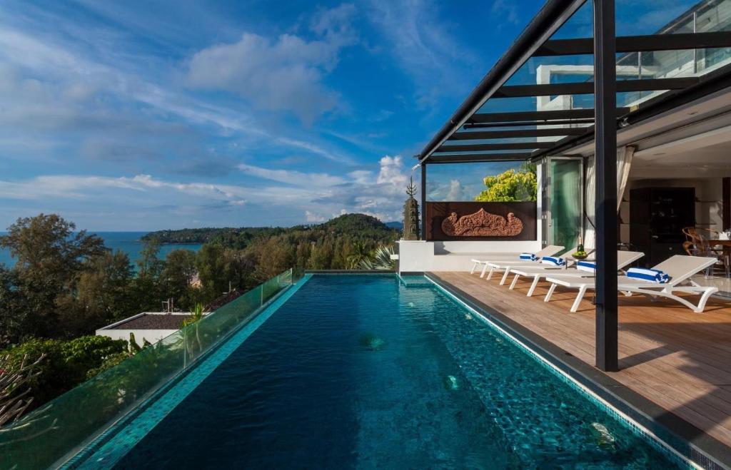 Bluesiam Villa